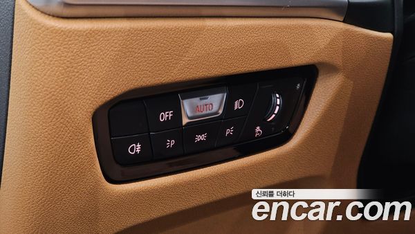 BMW 3 Series 2025, фото 14