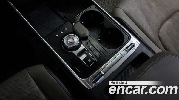Kia Carnival 2025, фото 9