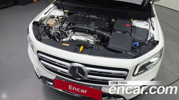 Mercedes-Benz GLB 2021, фото 6
