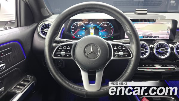 Mercedes-Benz GLB 2021, фото 14