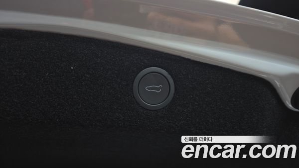 Tesla Model 3 2024, фото 26