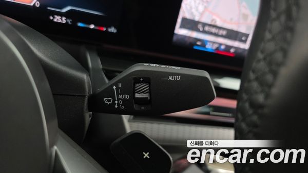BMW 5 Series 2024, фото 29