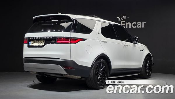 Land Rover Discovery 2022, фото 2