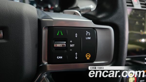 Land Rover Discovery 2022, фото 14
