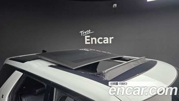 Land Rover Discovery 2022, фото 20