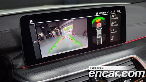 BMW 5 Series 2022, фото 20