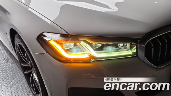 BMW 5 Series 2022, фото 7