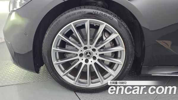 Mercedes-Benz S-Class 2021, фото 5