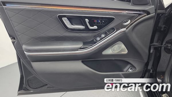 Mercedes-Benz S-Class 2021, фото 14