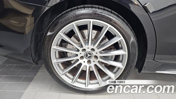 Mercedes-Benz S-Class 2022, фото 5