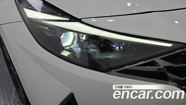 Hyundai Elantra 2021, фото 7