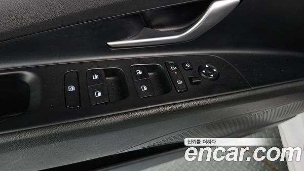 Hyundai Elantra 2024, фото 30