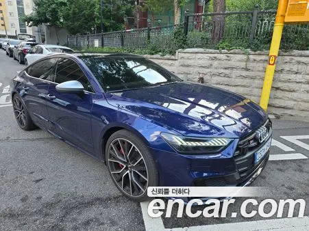 Audi S7 2021