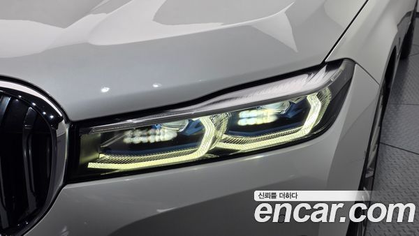 BMW 7 Series 2020, фото 7