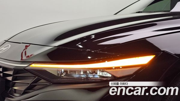Hyundai Elantra 2024, фото 8