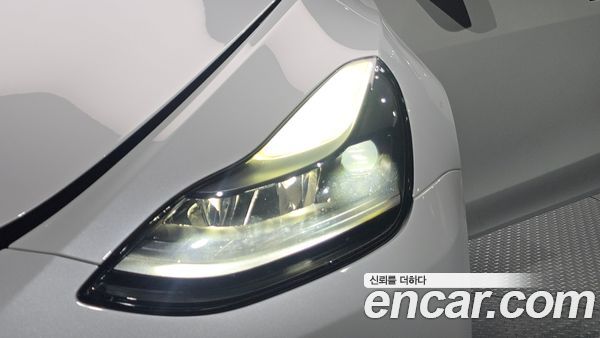 Tesla Model Y 2023, фото 8