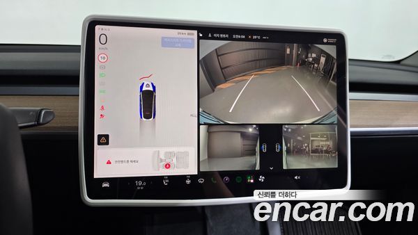 Tesla Model Y 2022, фото 19