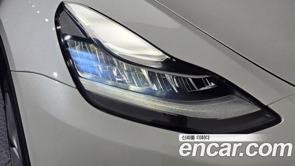 Tesla Model Y 2022, фото 7