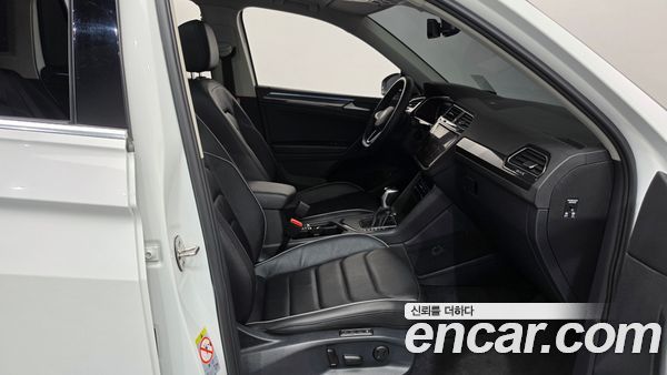 Volkswagen Tiguan 2023, фото 16
