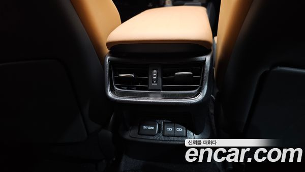 Lexus ES 2022, фото 28