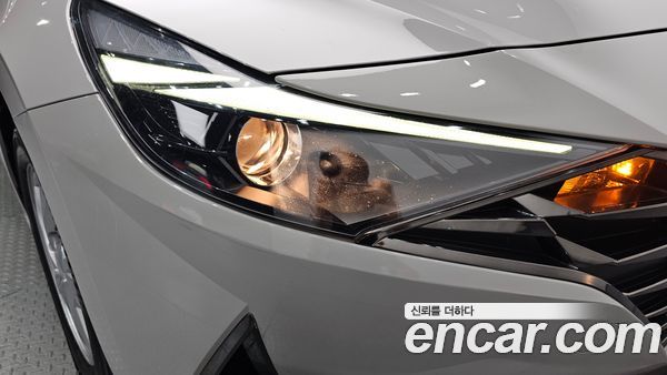 Hyundai Elantra 2021, фото 7