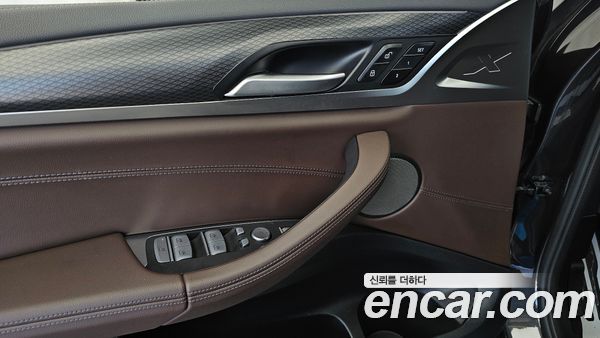 BMW X4 2022, фото 31