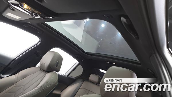 BMW i5 2024, фото 30