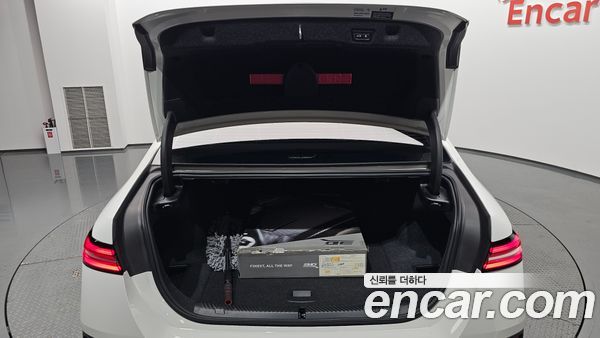 BMW i5 2024, фото 20