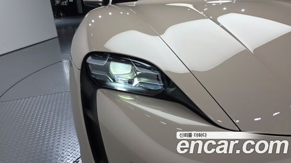 Porsche Taycan 2021, фото 8