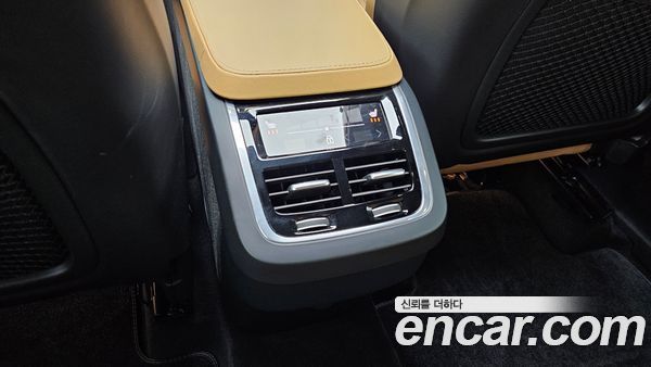 Volvo XC90 2023, фото 31