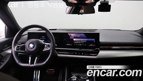 BMW 5 Series 2024, фото 18