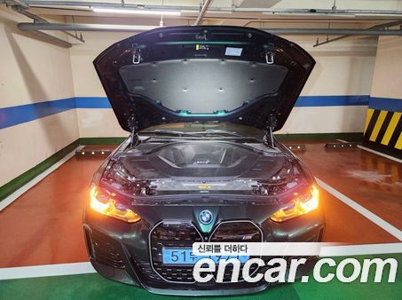 BMW i4 2024, фото 6