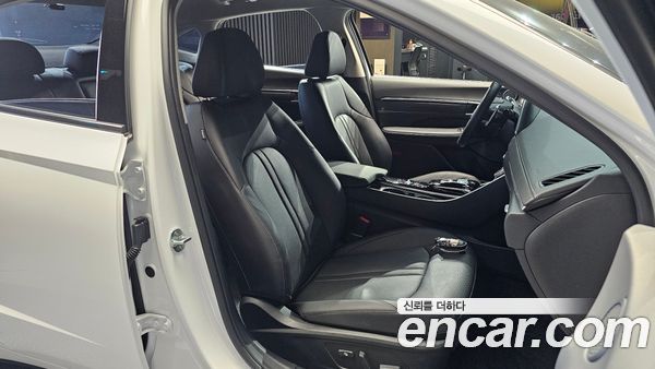 Hyundai Sonata 2022, фото 16