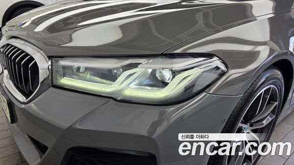 BMW 5 Series 2021, фото 8