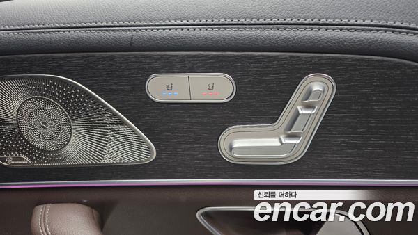 Mercedes-Benz GLS 2022, фото 35
