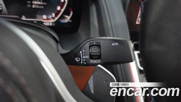 BMW 8 Series 2024, фото 30