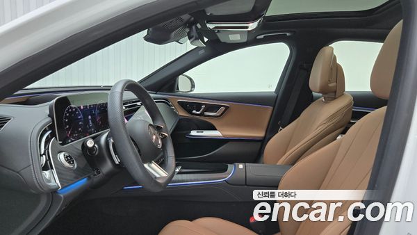 Mercedes-Benz E-Class 2026, фото 14