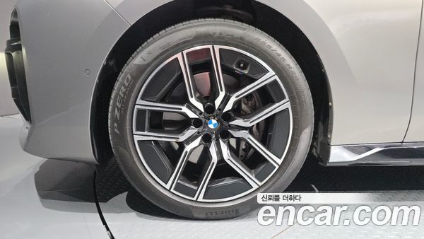 BMW 7 Series 2023, фото 5