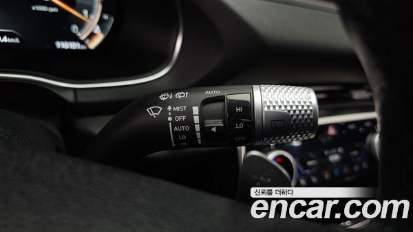 Genesis GV80 2021, фото 29