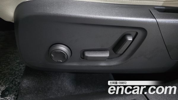 Volvo XC40 2023, фото 30