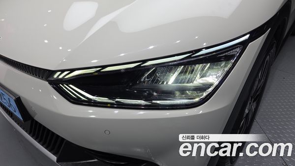 Kia EV6 2023, фото 7