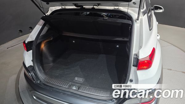 Hyundai Kona 2023, фото 31