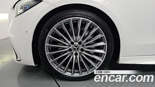 Mercedes-Benz C-Class 2023, фото 5