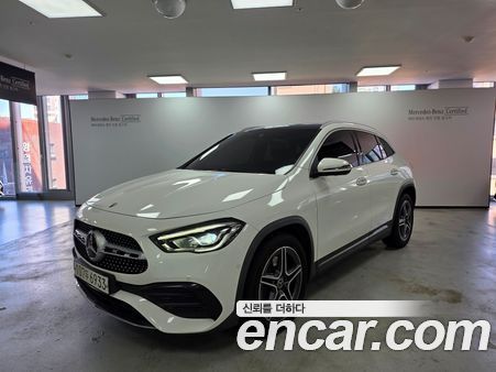 Mercedes-Benz GLA 2020