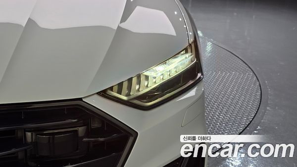 Audi A7 2020, фото 7