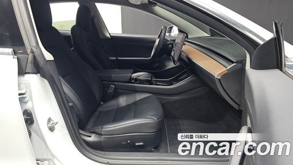 Tesla Model 3 2020, фото 16