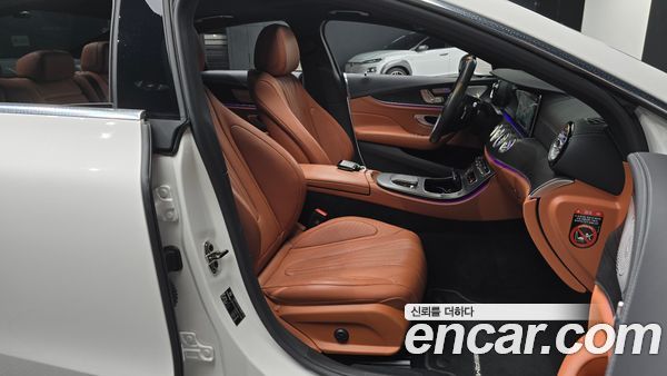 Mercedes-Benz CLS 2023, фото 15