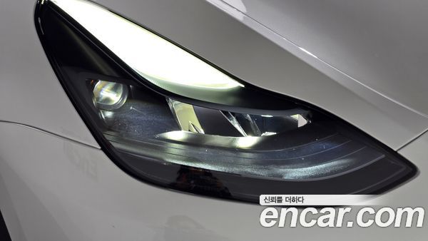 Tesla Model Y 2025, фото 7
