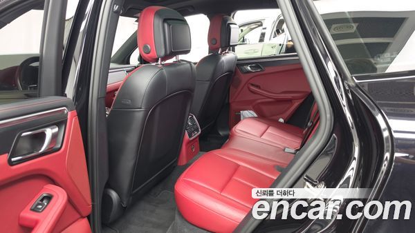 Porsche Macan 2023, фото 16