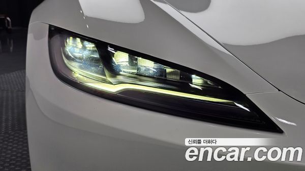 Tesla Model 3 2024, фото 8